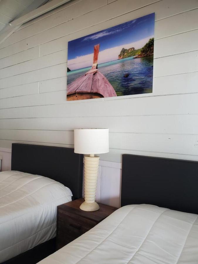 Hollywood Gardens Inn & Suites Zewnętrze zdjęcie